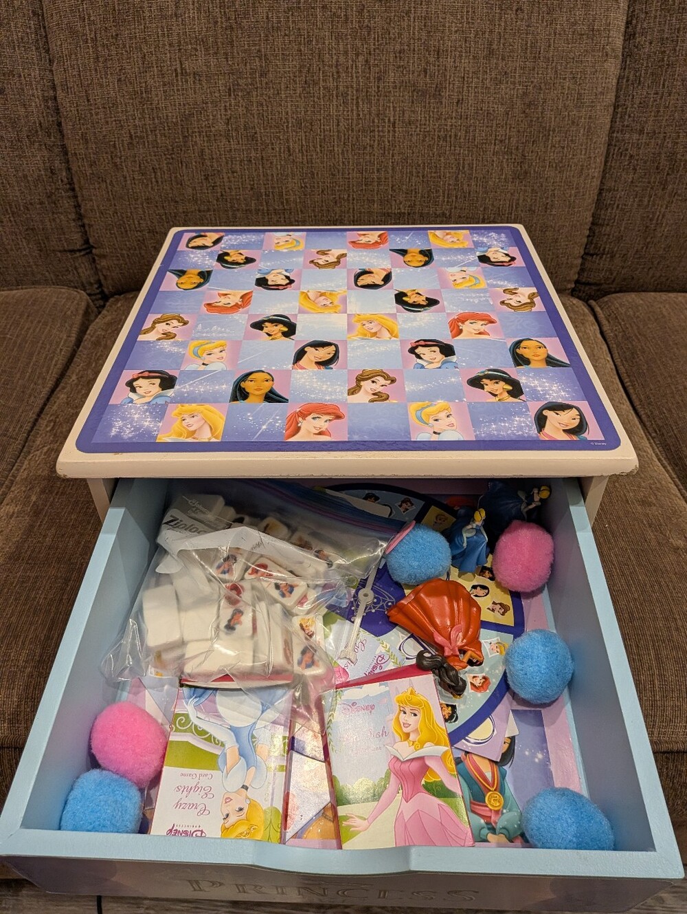 Disney Princess Box - Picture 2 of 10